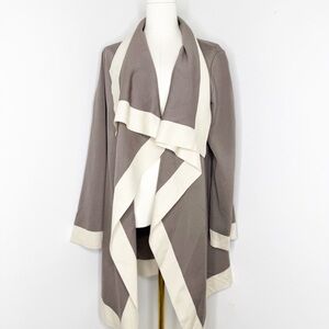 St. John Wool Rayon Blend Cardigan Jacket Size Medium Made in USA